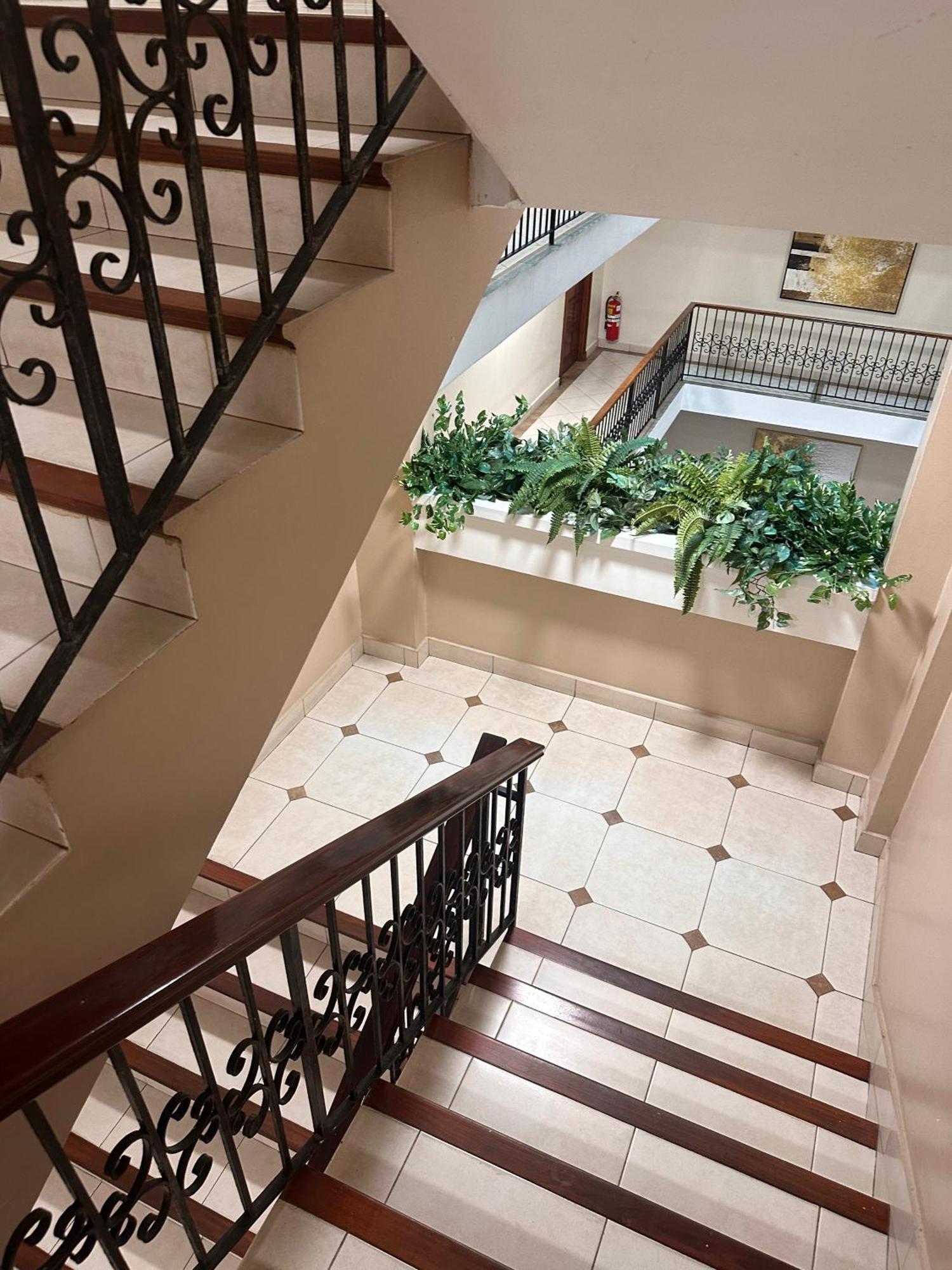 Hotel Andros Colon Luaran gambar