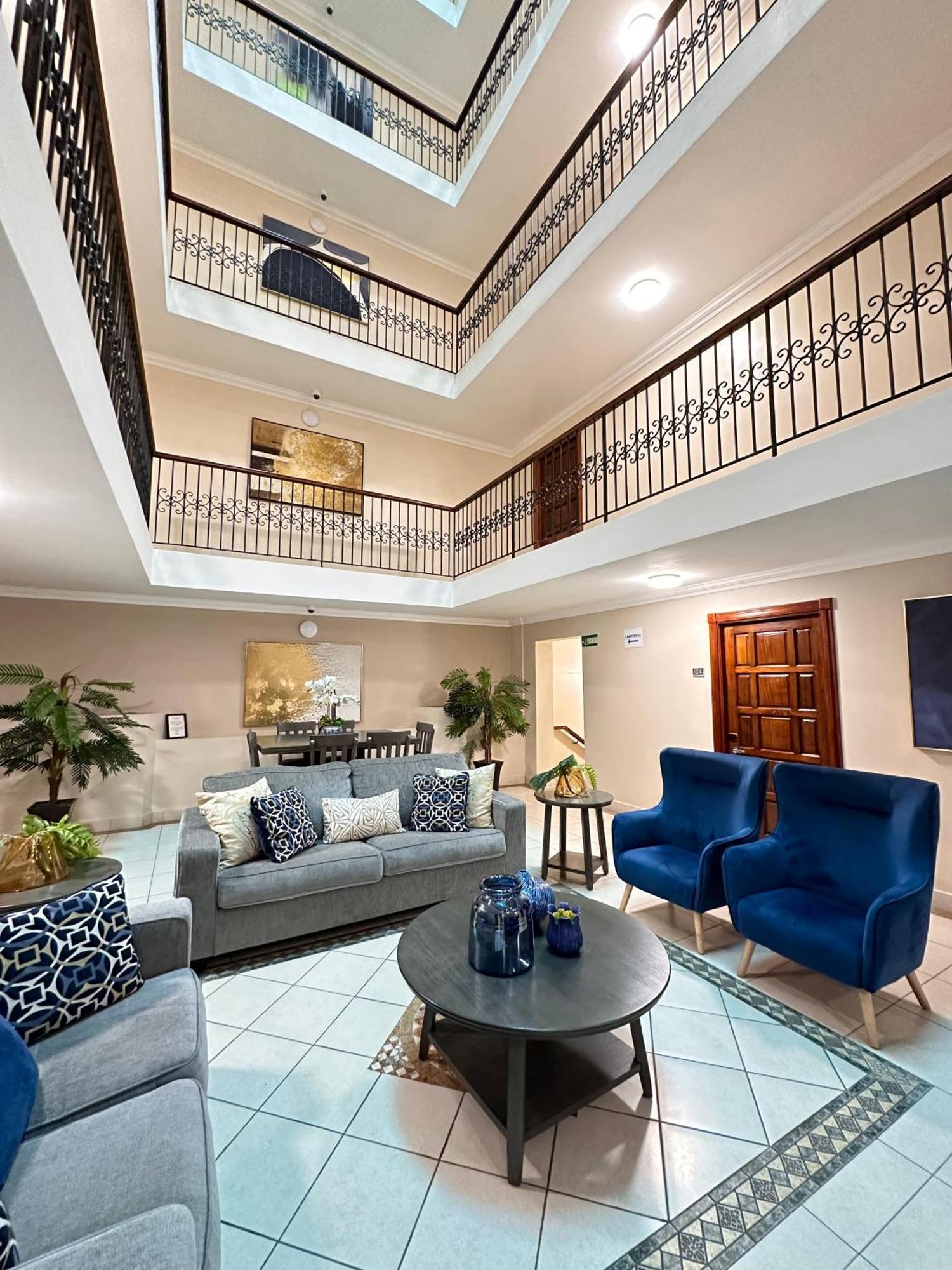 Hotel Andros Colon Luaran gambar