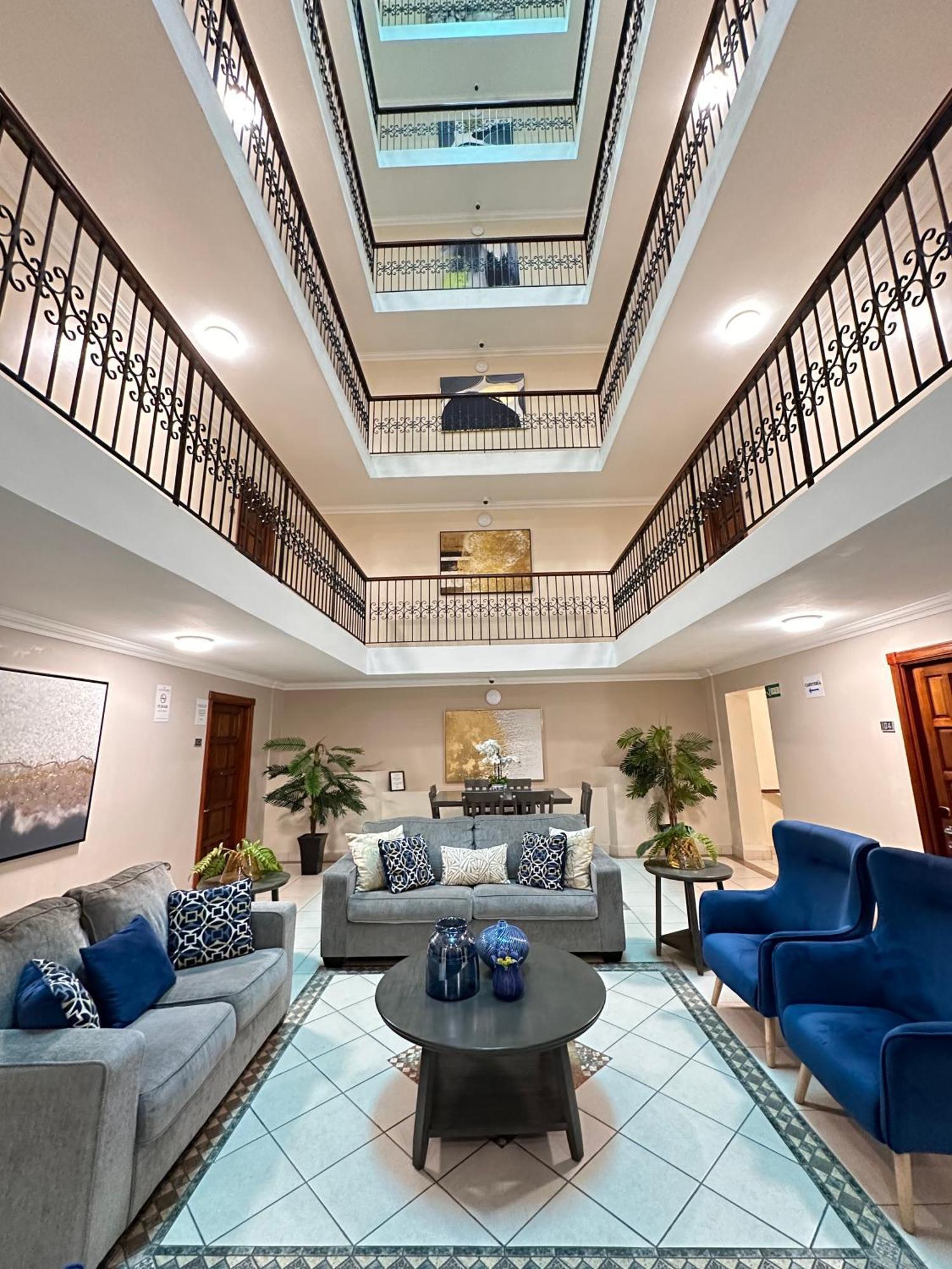 Hotel Andros Colon Luaran gambar