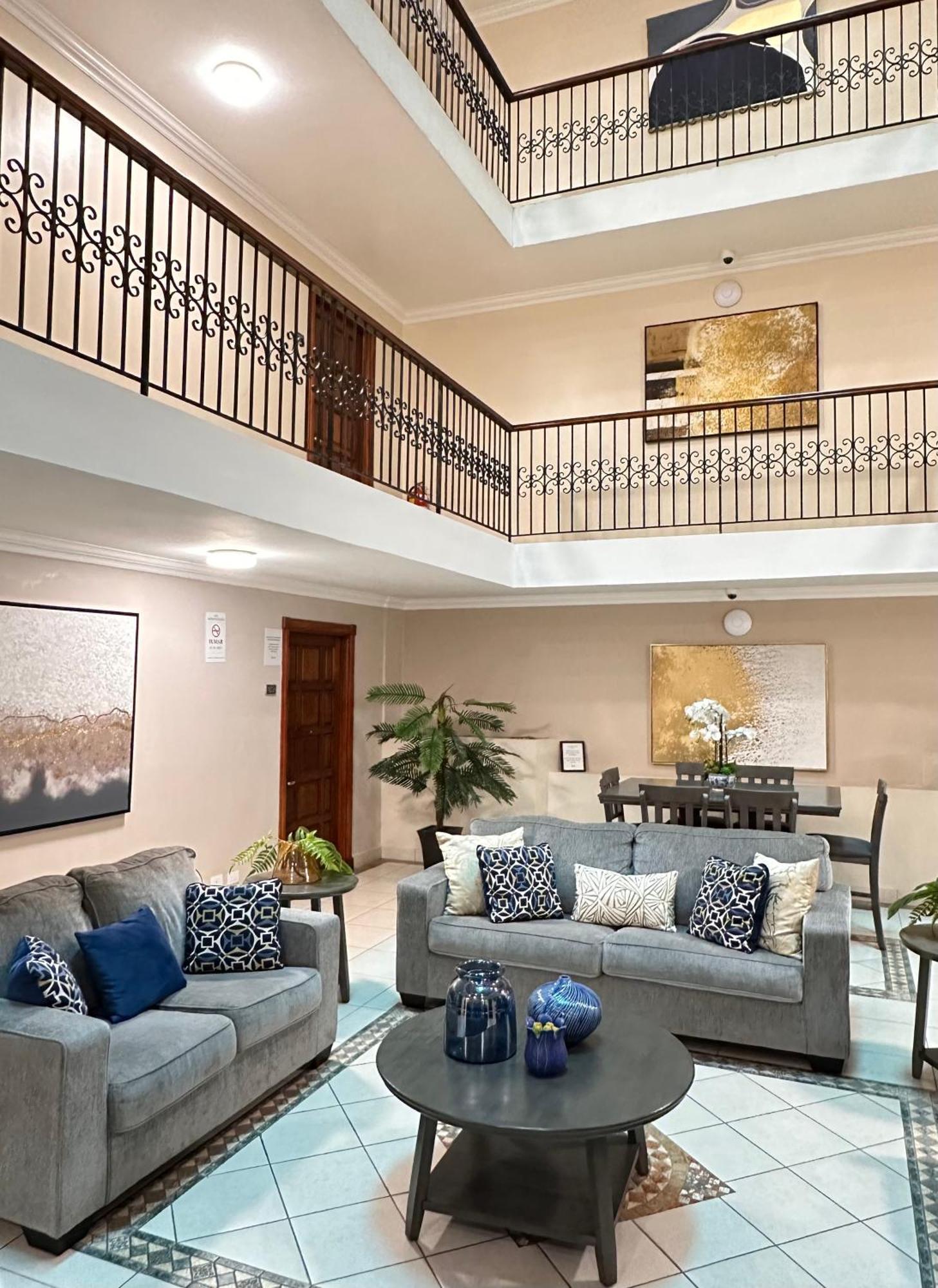 Hotel Andros Colon Luaran gambar