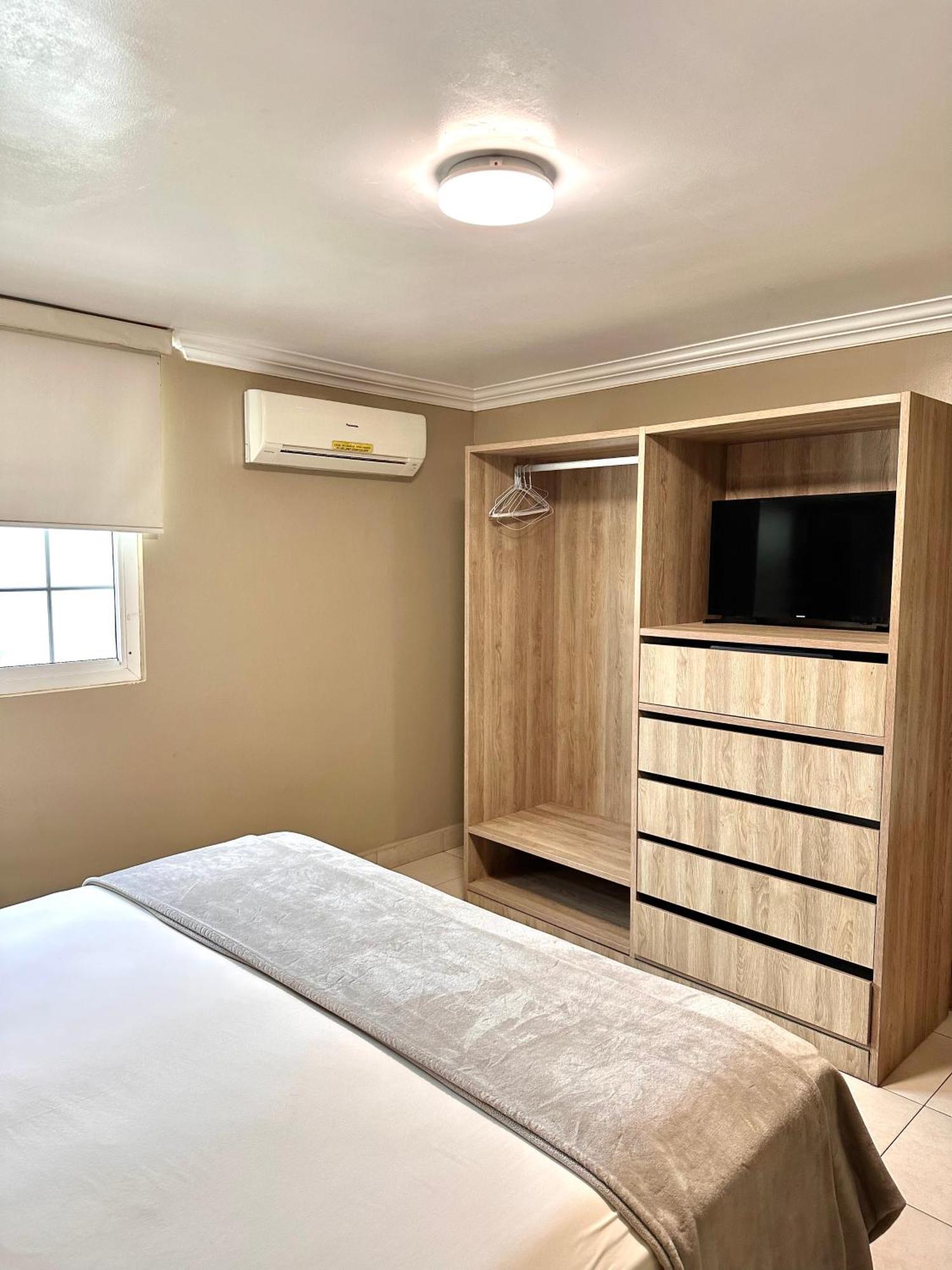 Hotel Andros Colon Luaran gambar